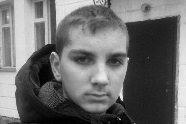 В Брянске увековечили память погибшего в ходе спецоперации 23-летнего Дениса Потехи