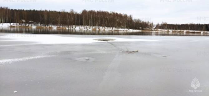 В Брянской области за выходные 3 человека провалились под лёд