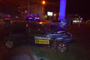 В Брянске пострадавшего в ДТП на Телецентре пришлось вырезать из авто