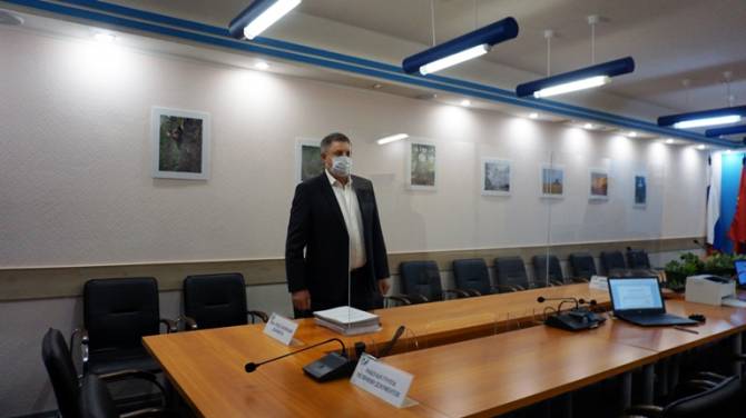 Богомаз и Корнилов собрали подписи для участия в выборах брянского губернатора