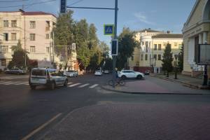В Брянске отключили новый светофор на улице Фокина