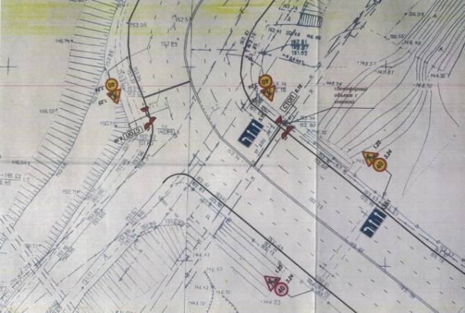 В Брянске строительство дороги-дублера вынудило изменить схему движения на проспекте Московском