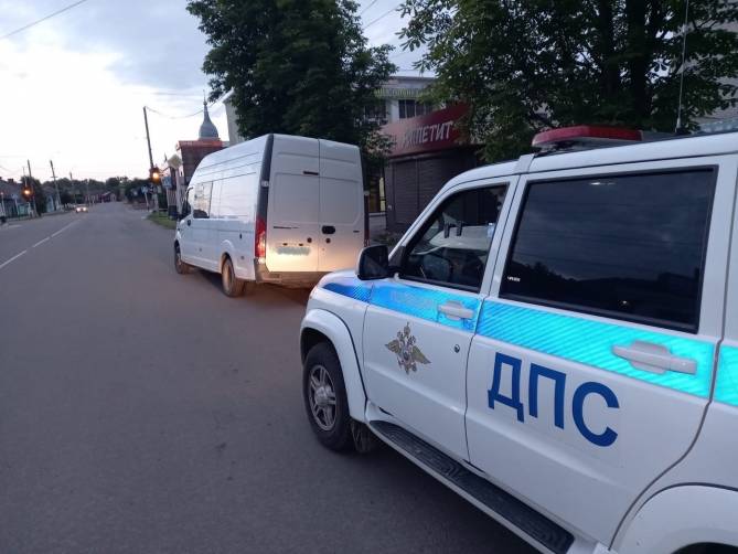 Ночью в Новозыбкове поймали пьяного 29-летнего водителя ГАЗели