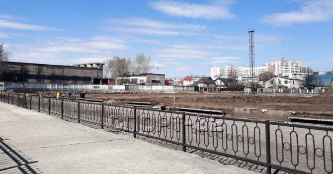 В Брянске на стадион «Спартак» уложат поле с искусственным газоном