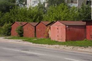В Брянске за год снесли 20 незаконных гаражей