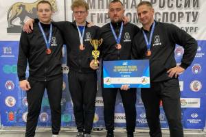 Квартет брянских гиревиков взял бронзу эстафеты чемпионата России