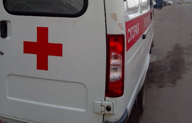 В Клинцах водитель ВАЗ разбил голову 22-летнему парню