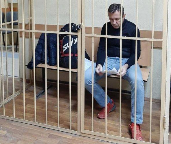 Гендиректора брянских стройфирм обвинили в хищении у дольщиков 440 млн рублей