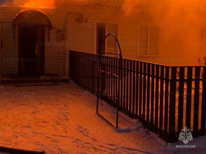Под Брасово в посёлке Красный Колодец сгорел жилой дом