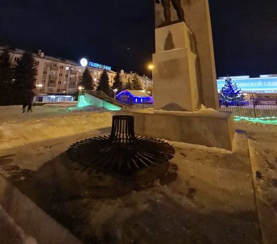 В Брянске на площади Партизан погас Вечный огонь