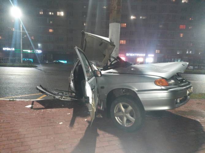 В Брянске разыскивают свидетелей ДТП с погибшим 22-летним водителем