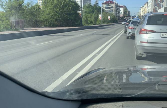 В Брянска из-за ремонта дороги встал в пробке проспект Ленина