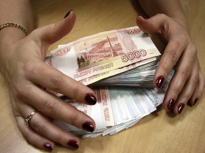 В Брянске работникам стройфирмы задолжали 14 миллионов рублей