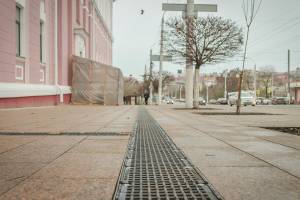 Тротуар у брянского филиала Сеченовки обошелся в 10 млн рублей