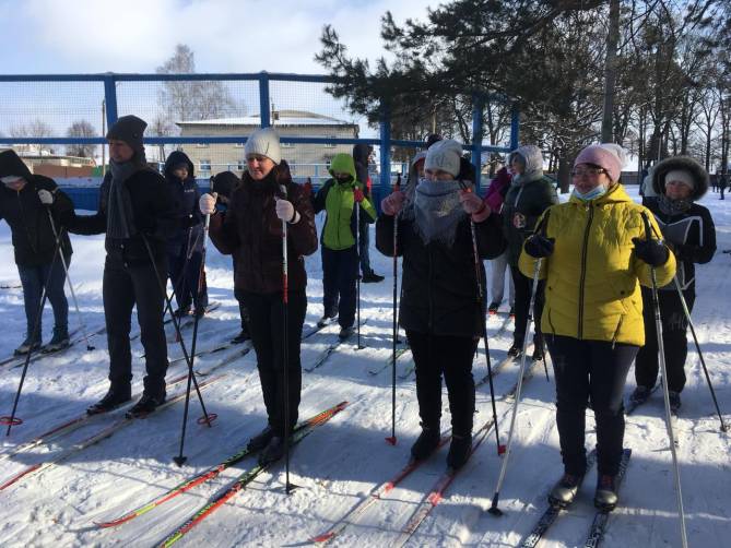 «Навлинская лыжня» собрала представителей большинства организаций поселка