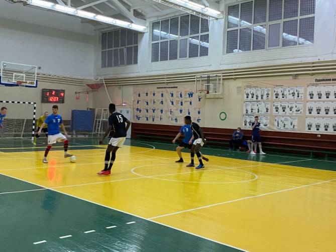 В Брянске стартовал турнир по мини-футболу среди студентов вузов