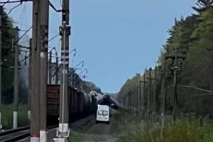 Под Брянском продолжаются восстановительные работы на месте подрыва поезда
