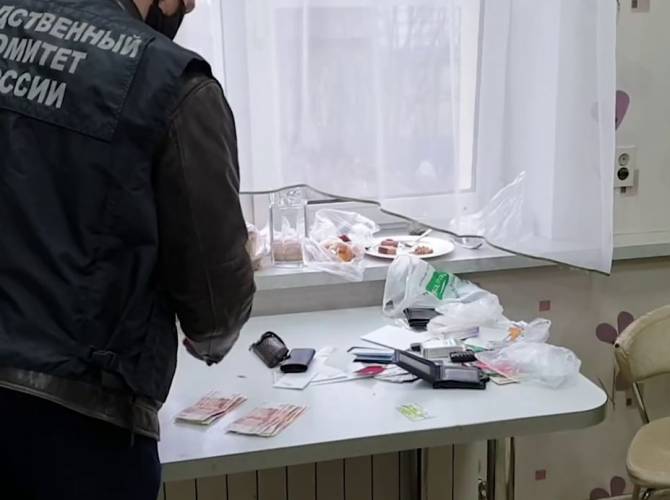 Опубликовано видео обысков в домах и на работе брянских патологоанатомов