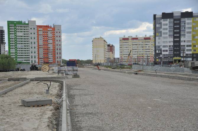 В Брянске в микрорайоне на Флотской продолжается строительство трёх новых дорог