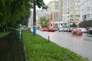 В Брянске заработал новый светофор на улице Костычева
