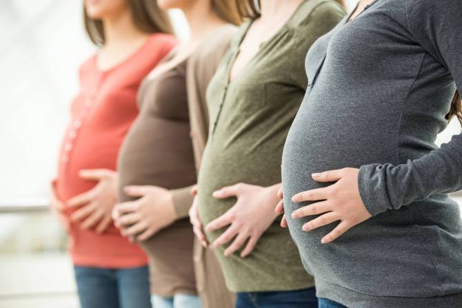 Брянские беременные женщины получат пособие в шесть тысяч рублей