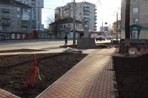 В Брянске обустроят сквер вокруг памятника «Покорителям космоса»