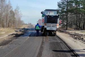 На Брянщине начался ремонт дороги Трубчевск - Погар