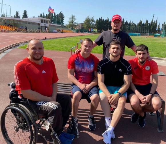 Брянские легкоатлеты-паралимпийцы завоевали 4 золота на турнире в Сочи