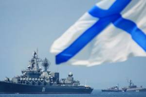 Брянские власти поздравили моряков с Днем ВМФ