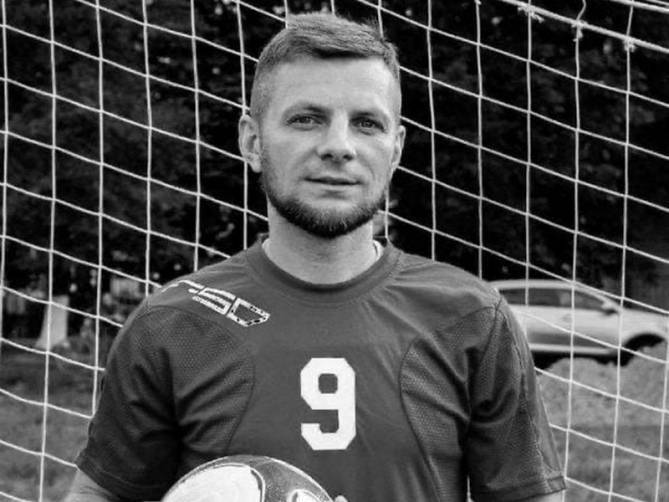 В Новозыбкове простятся с погибшим в ходе СВО в Украине футболистом Русланом Ермошко