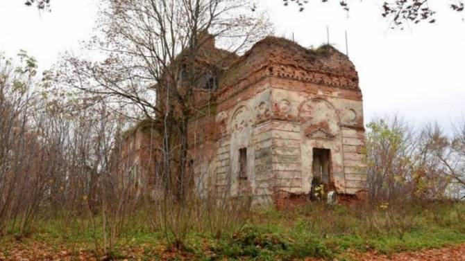 В Брянской области церковь Вознесения оказалась на грани исчезновения