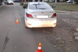 В Брянске у диагностического центра 18-летний водитель сбил женщину