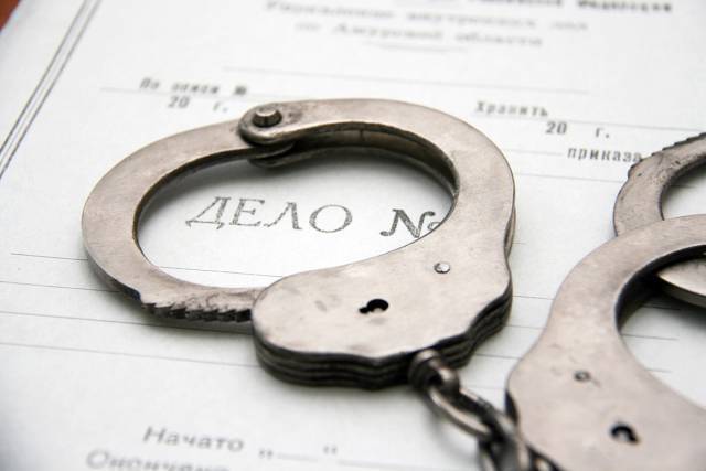 В Брянске экс-директора завода обвиняют в получении взяток на 8 млн рублей