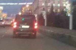 В Брянске наказали едва не угробившего школьниц водителя микроавтобуса 