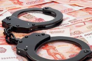 Брянец и двое московских полицейских вымогали у бизнесмена 200 тысяч евро