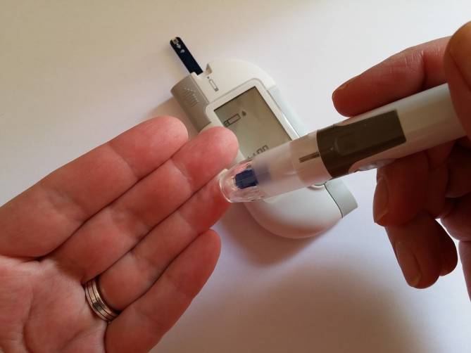 В Жирятинском районе фармацевт не выдал диабетику тест-полоски