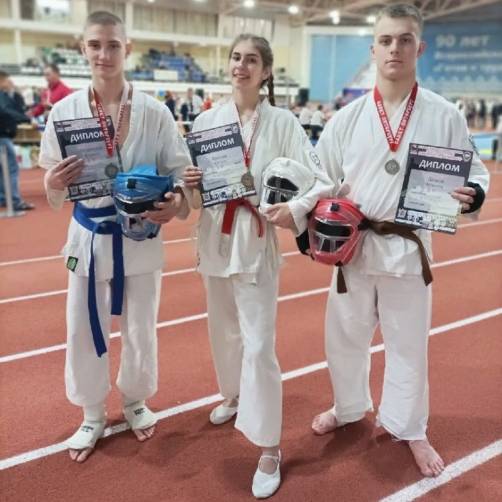Брянские каратисты завоевали 6 медалей на «Кубке Петра Великого»