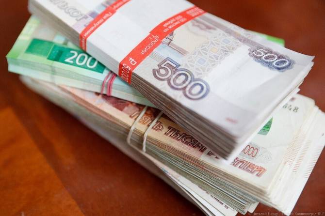 Брянские прокуроры помогли выбить 22 миллиона рублейзарплатных долгов
