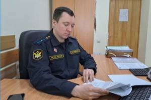 За давление на задолжавшего брянца банк оштрафовали на 300 тысяч рублей