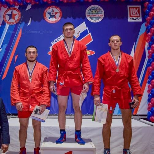 Брянский самбист Антон Мамонов победил на Кубке России