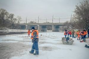 В Брянске зона поиска провалившихся по лед детей расширена до 2 тысяч кв метров