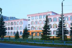 Брянская гимназия №1 вошла в «100 Престижных школ России»