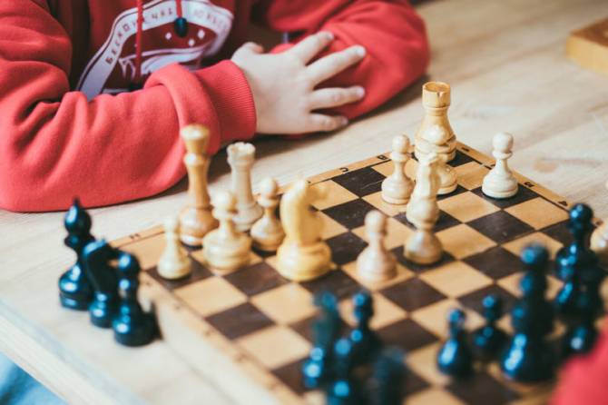 В брянской школе появился первый шахматный спецкласс
