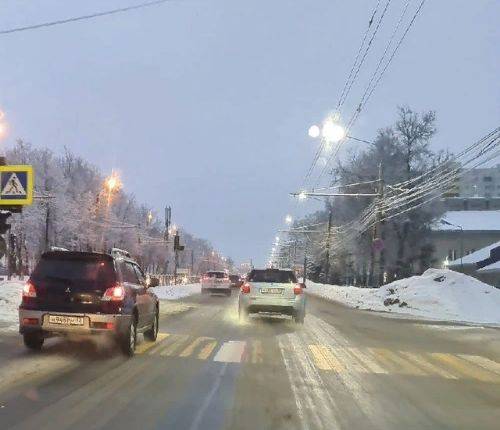 В Брянске водители начали оценивать переживший зиму асфальт