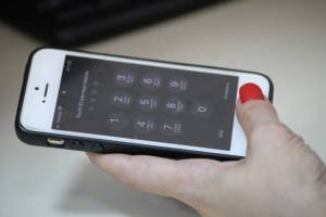 За неделю брянцы подарили телефонным мошенникам почти 14 млн рублей