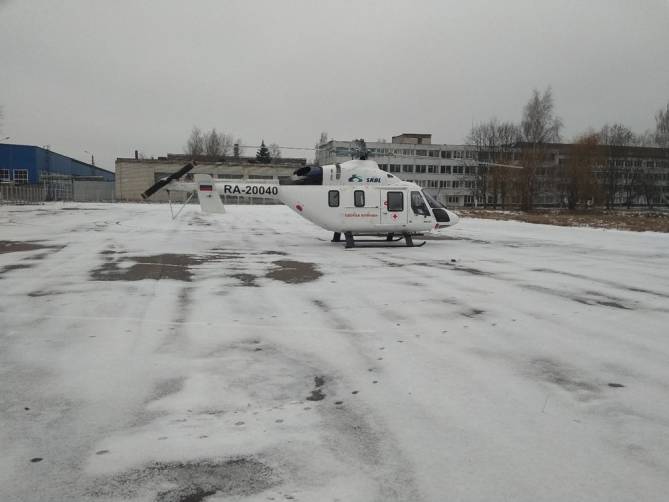 Санитарный вертолет доставил больного пенсионера из Новозыбкова в Брянск