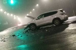 В Новозыбкове на туманной дороге разбились два автомобиля