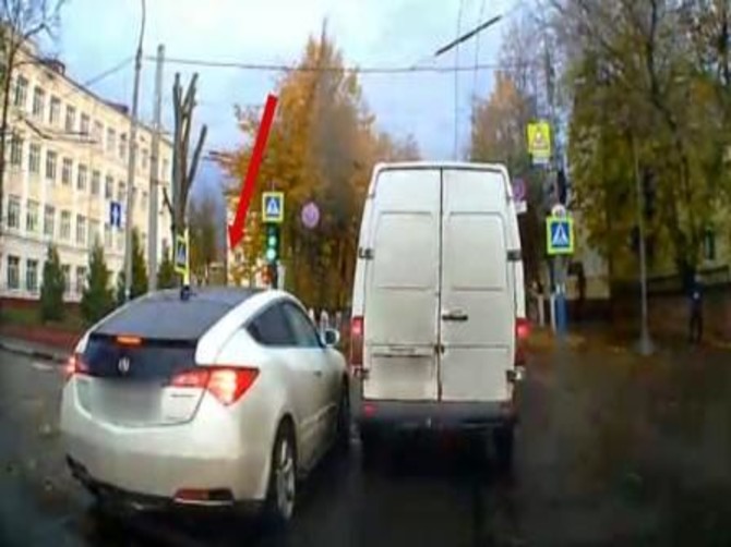 В Брянске водитель иномарки заплатит штраф за нарушение ПДД