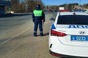 В Брянске задержали водителя с неоплаченными штрафами на 137,5 тысячи рублей