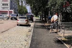 В Брянске начали расширять дорогу на улице Медведева